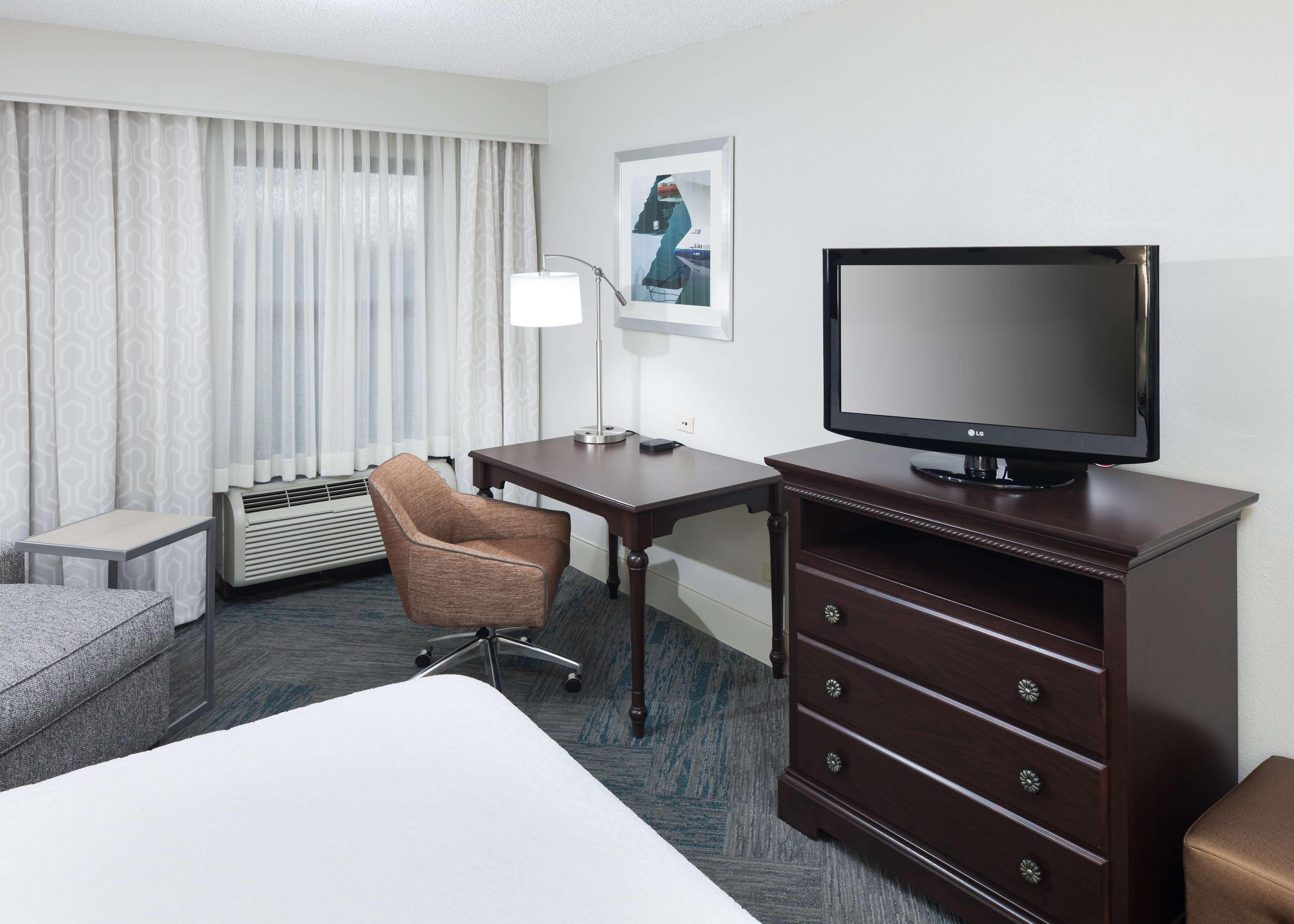 Hampton Inn Ft Lauderdale Airport North Cruise Port Fort Lauderdale Eksteriør billede